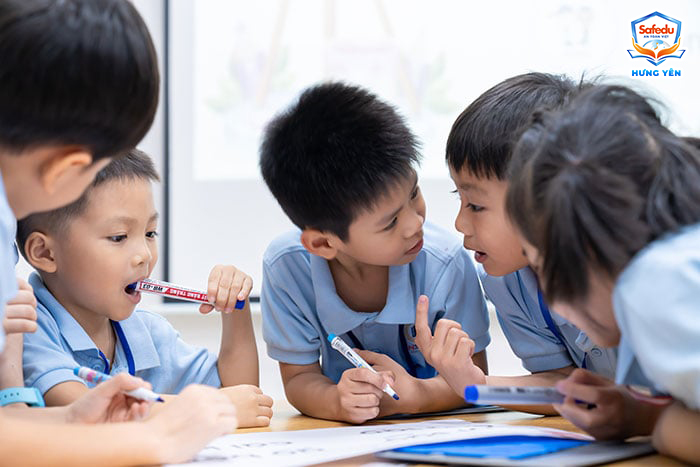 Kỹ năng mềm Safedu Hưng Yên