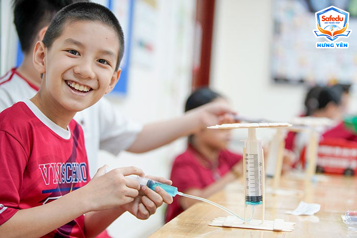 Kỹ năng sống học sinh tiểu học Safedu Hưng Yên
